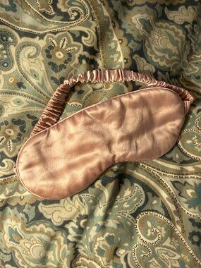 NEW! slip Pure Silk Sleep Mask in Pink
